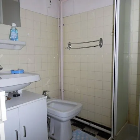 Spacieux T2 4 Pers. Avec Parking Proche A Canet-plage - Fr-1-696-120 Daire Canet-en-Roussillon